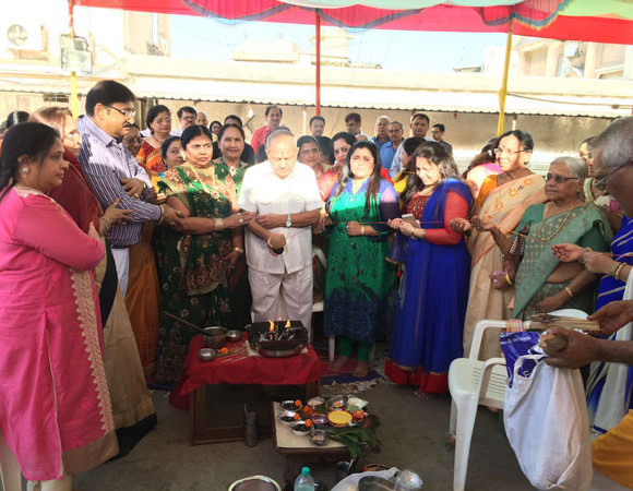 havan2016-12 Chaitri Havan – April 24, 2016