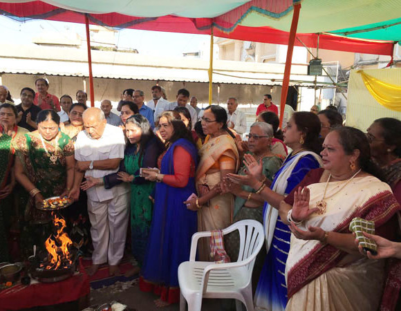 havan2016-13 Chaitri Havan – April 24, 2016