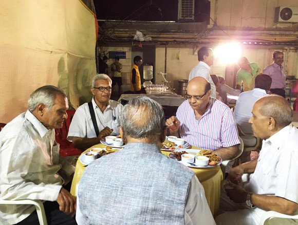 havan2016-40 Chaitri Havan – April 24, 2016