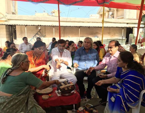 havan2016-6 Chaitri Havan – April 24, 2016